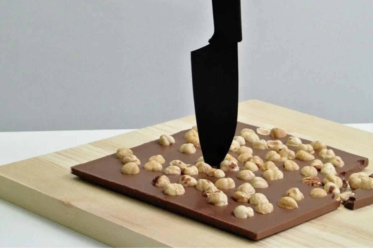 tavoletta di cioccolato 500g alle nocciole 
